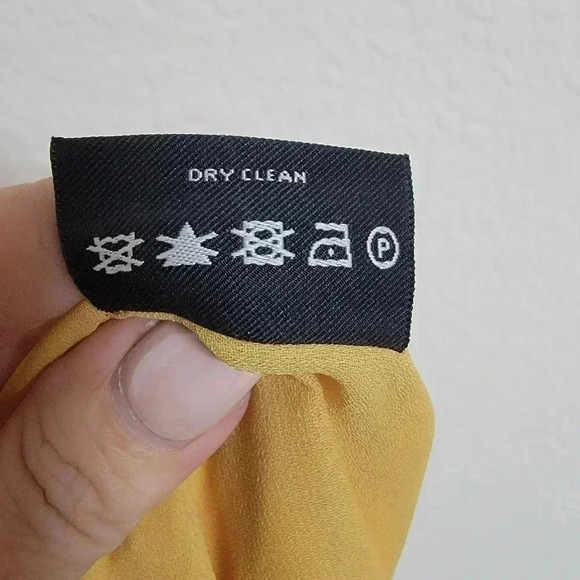 Carlisle Silk Pleated Tiger Skirt with Side Zipper - Picture 4 of 5